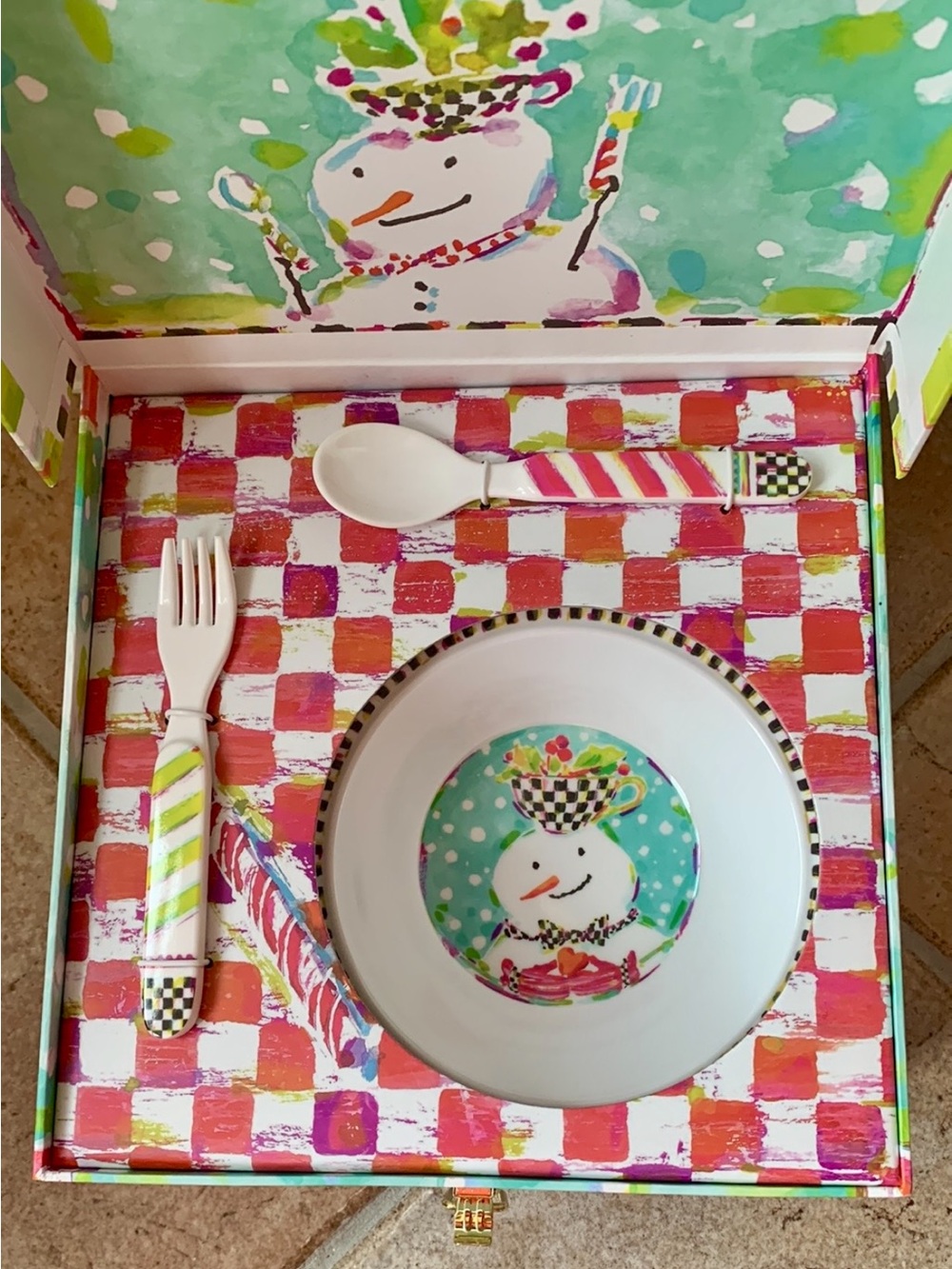 Mackenzie-Childs NIB 5 Piece Toddler Holiday "Tender Tidings" Dinnerware Set NIB - Picture 3 of 8